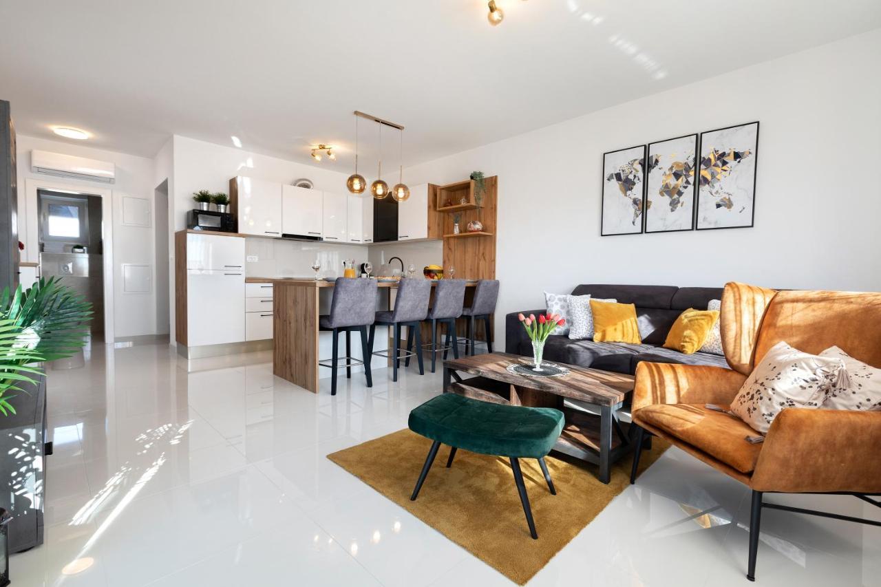 Sunny Island Apartment Τρογκίρ Εξωτερικό φωτογραφία