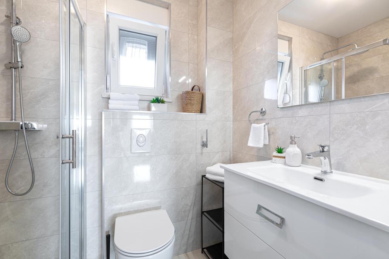 Sunny Island Apartment Τρογκίρ Εξωτερικό φωτογραφία