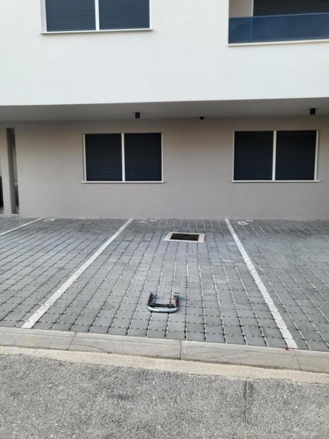 Sunny Island Apartment Τρογκίρ Εξωτερικό φωτογραφία